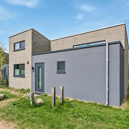 Gorgeous Home In Lembruch-Duemmer See With Kitchen المظهر الخارجي الصورة